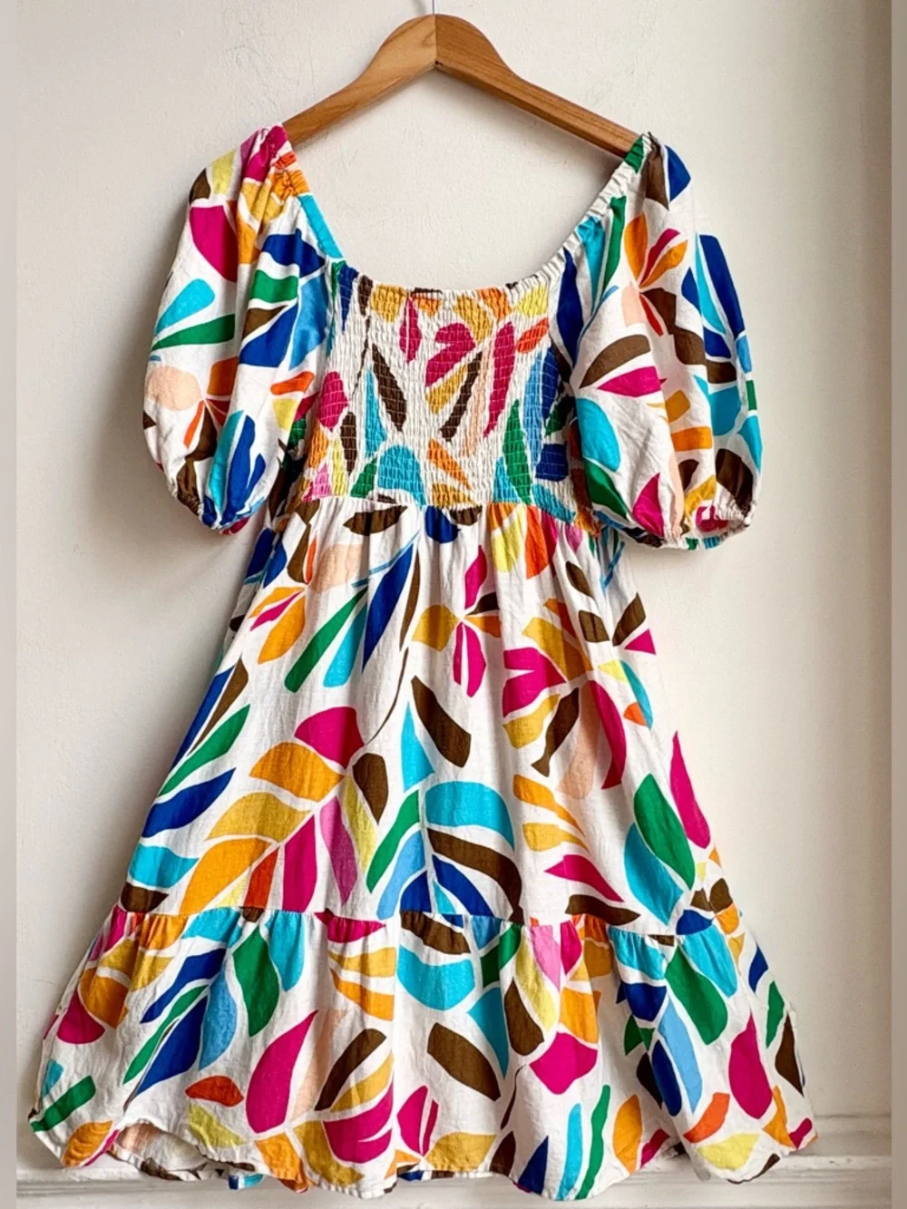 Tabitha Brown bright colorful Artsy linen blend smocked puff sleeve sundress Med - Picture 4 of 5